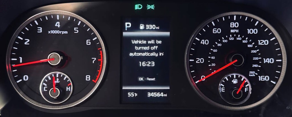 Kia K5 Vehicle Full-screen Gallery Image 13