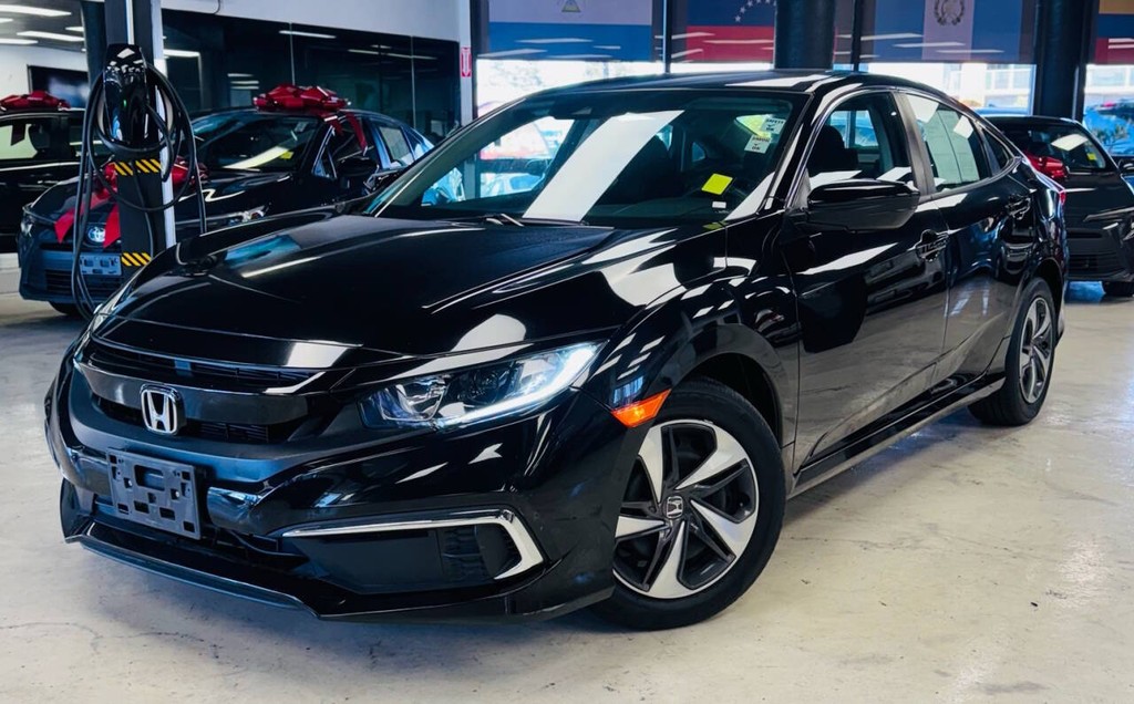 Honda Civic Sedan Vehicle Full-screen Gallery Image 03