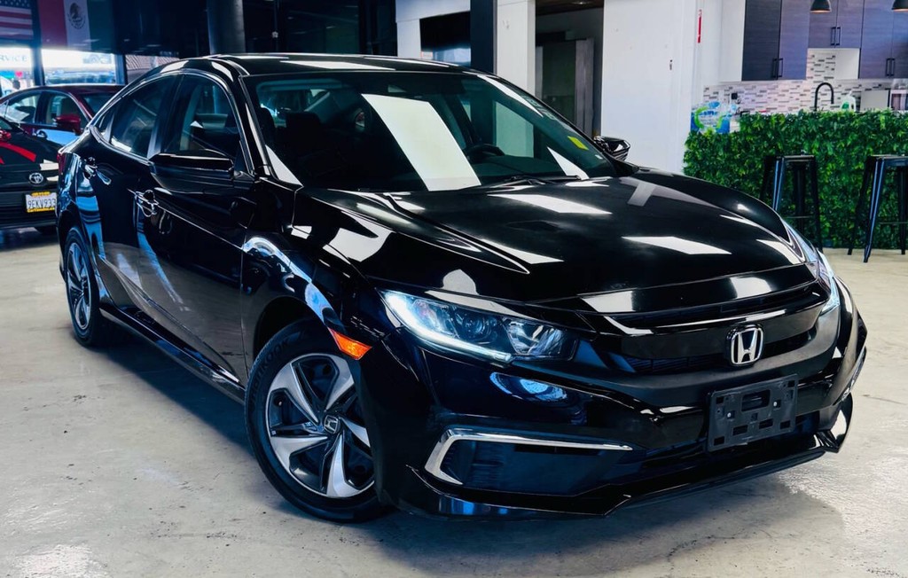 Honda Civic Sedan Vehicle Full-screen Gallery Image 04