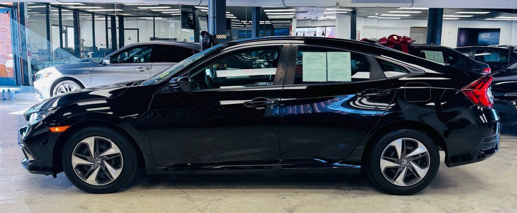 Honda Civic Sedan Vehicle Full-screen Gallery Image 08