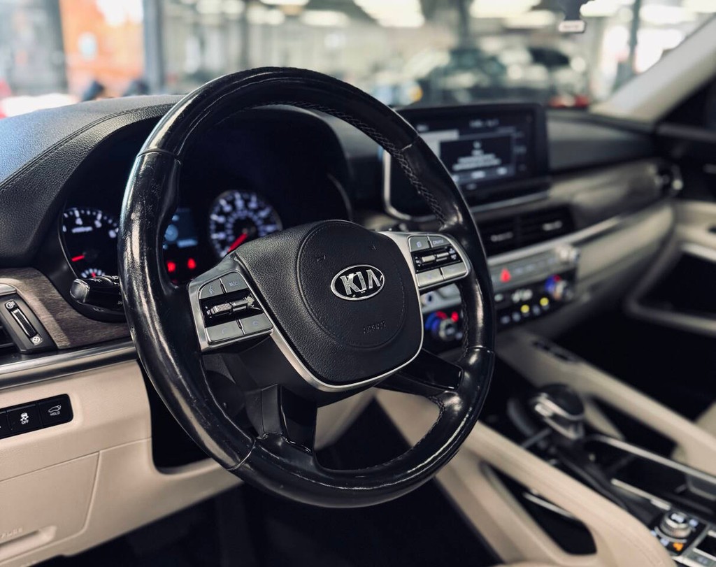 Kia Telluride Vehicle Full-screen Gallery Image 08