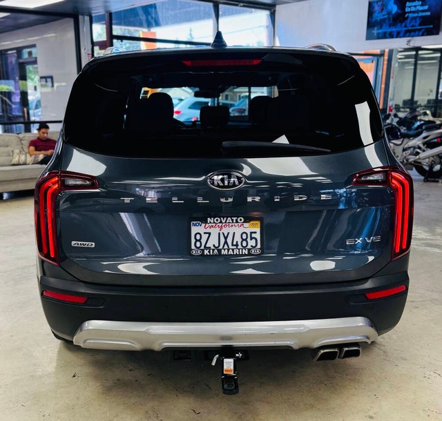 Kia Telluride Vehicle Full-screen Gallery Image 05