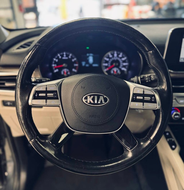 Kia Telluride Vehicle Full-screen Gallery Image 07