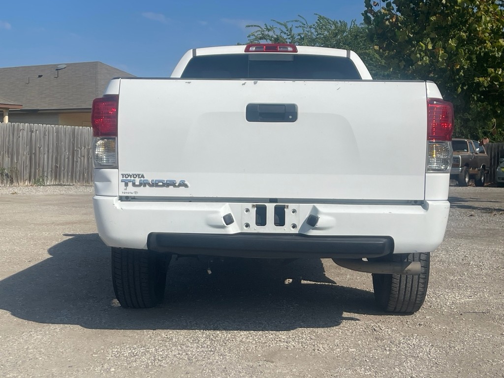 Toyota Tundra 2WD Truck Vehicle Full-screen Gallery Image 4