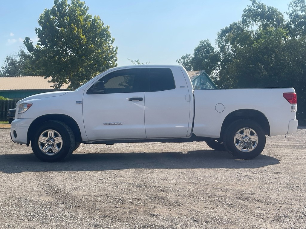 Toyota Tundra 2WD Truck Vehicle Full-screen Gallery Image 7