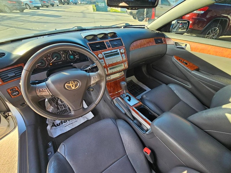 Toyota Camry Solara Vehicle Image 14