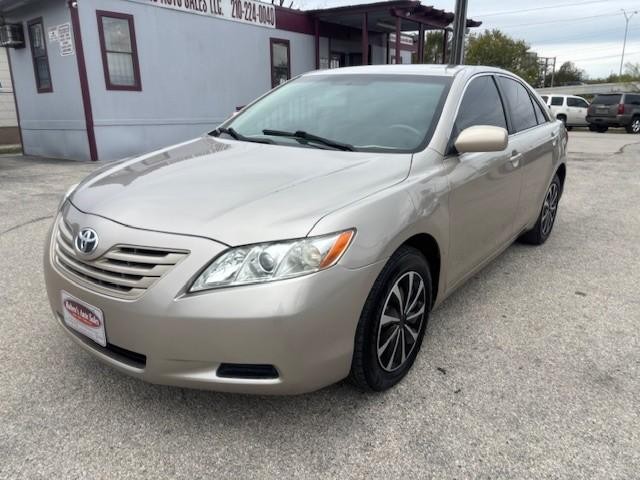 Toyota Camry 4dr Sdn I4 (Natl) - San Antonio TX
