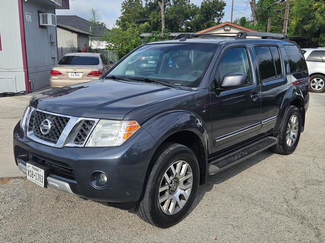 Nissan Pathfinder LE - San Antonio TX