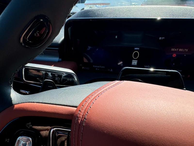 Lincoln Aviator Vehicle Full-screen Gallery Image 20
