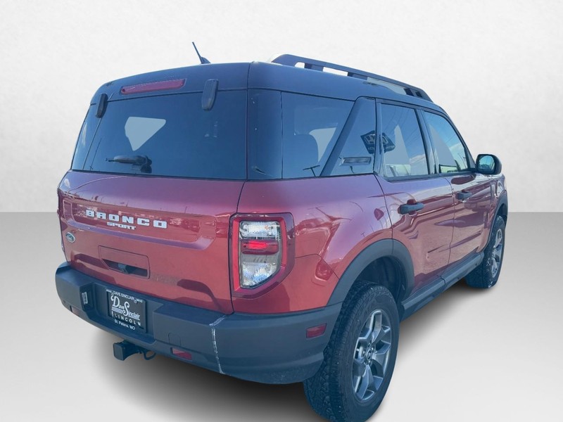 Ford Bronco Sport Vehicle Full-screen Gallery Image 05