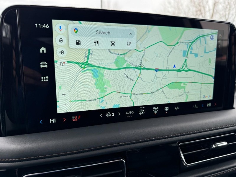 Lincoln Aviator Vehicle Full-screen Gallery Image 23