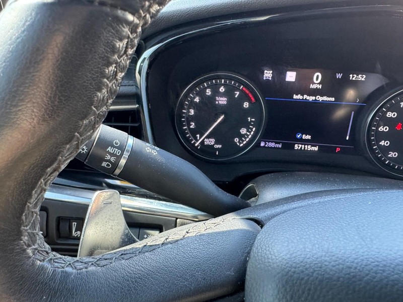 Cadillac XT6 Vehicle Full-screen Gallery Image 20