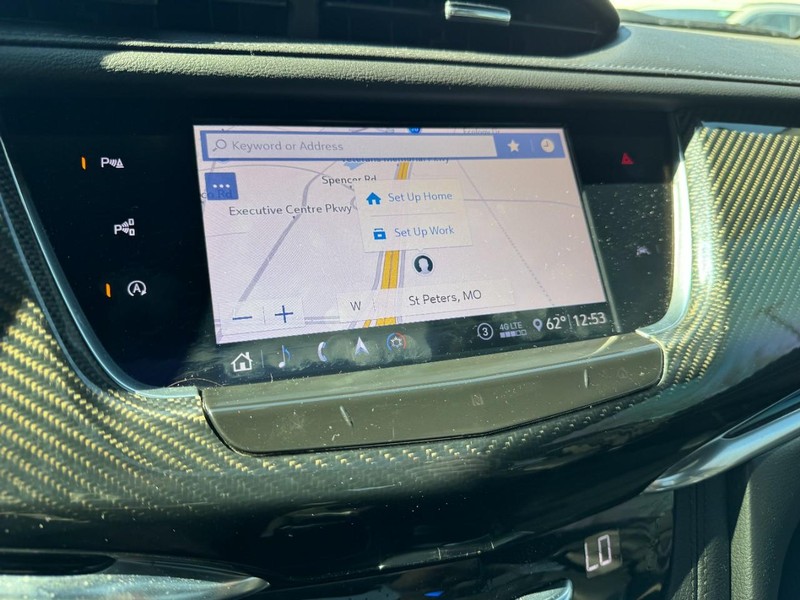Cadillac XT6 Vehicle Full-screen Gallery Image 23