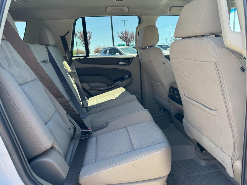 Chevrolet Tahoe Vehicle Full-screen Gallery Image 13
