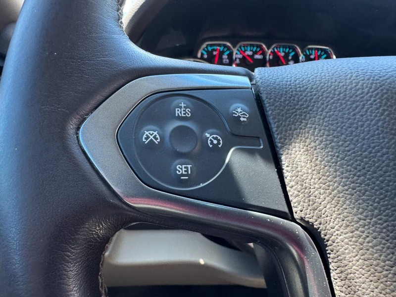 Chevrolet Tahoe Vehicle Full-screen Gallery Image 18