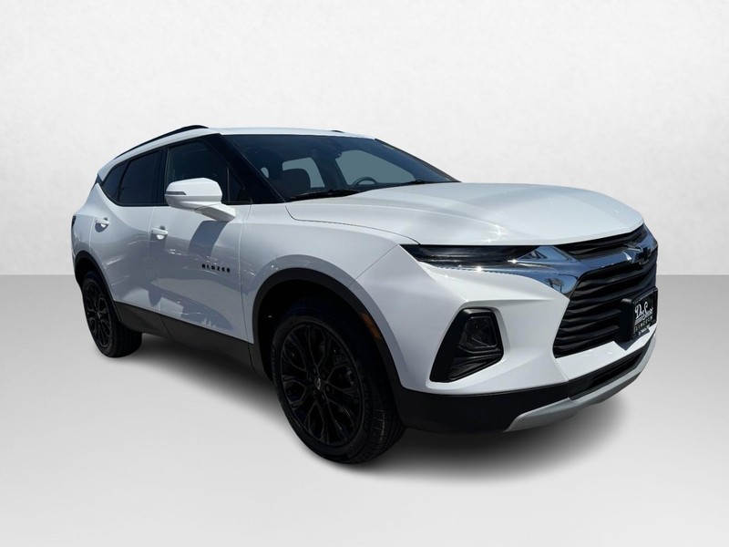 Chevrolet Blazer Vehicle Full-screen Gallery Image 03