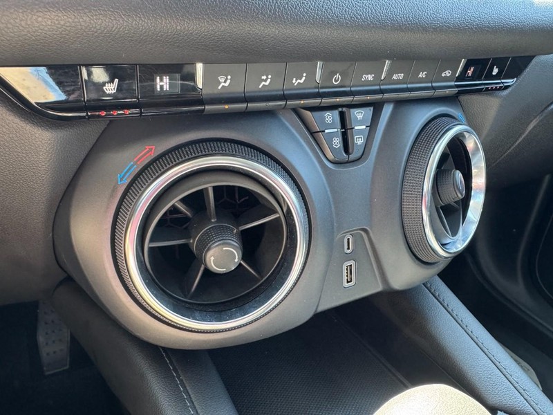 Chevrolet Blazer Vehicle Full-screen Gallery Image 17