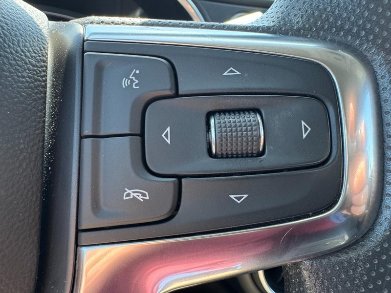 Chevrolet Blazer Vehicle Full-screen Gallery Image 19