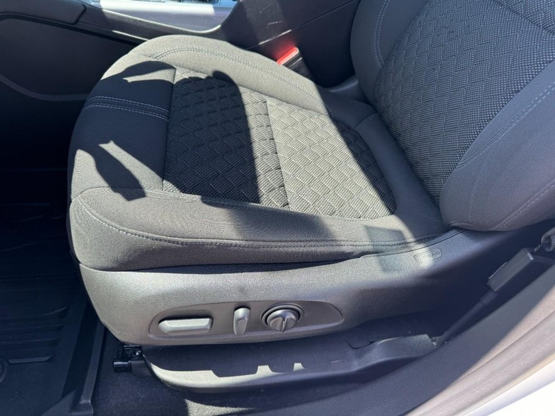 Chevrolet Blazer Vehicle Full-screen Gallery Image 26