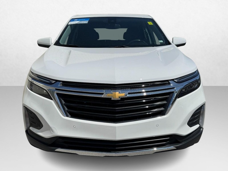 Chevrolet Equinox Vehicle Full-screen Gallery Image 02