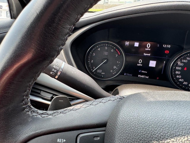 Cadillac XT4 Vehicle Full-screen Gallery Image 20
