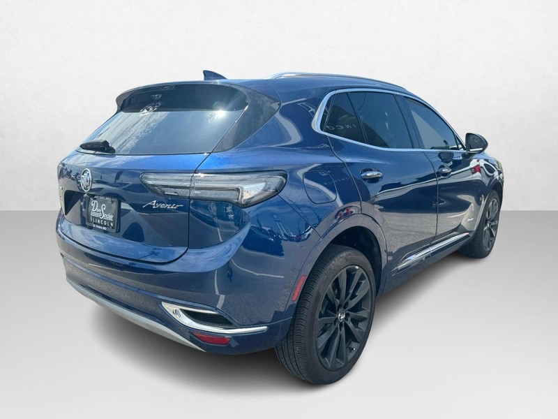 Buick Envision Vehicle Full-screen Gallery Image 05