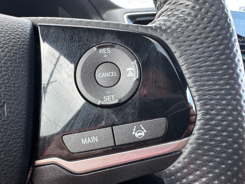 Honda Passport Vehicle Full-screen Gallery Image 19