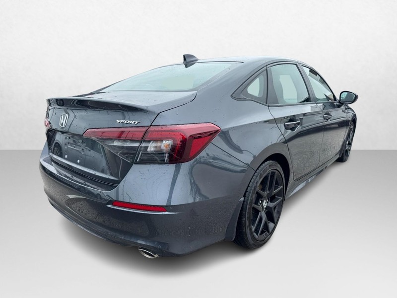 Honda Civic Sedan Vehicle Full-screen Gallery Image 05