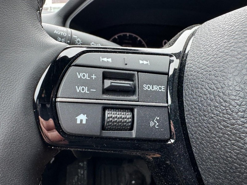 Honda Civic Sedan Vehicle Full-screen Gallery Image 18