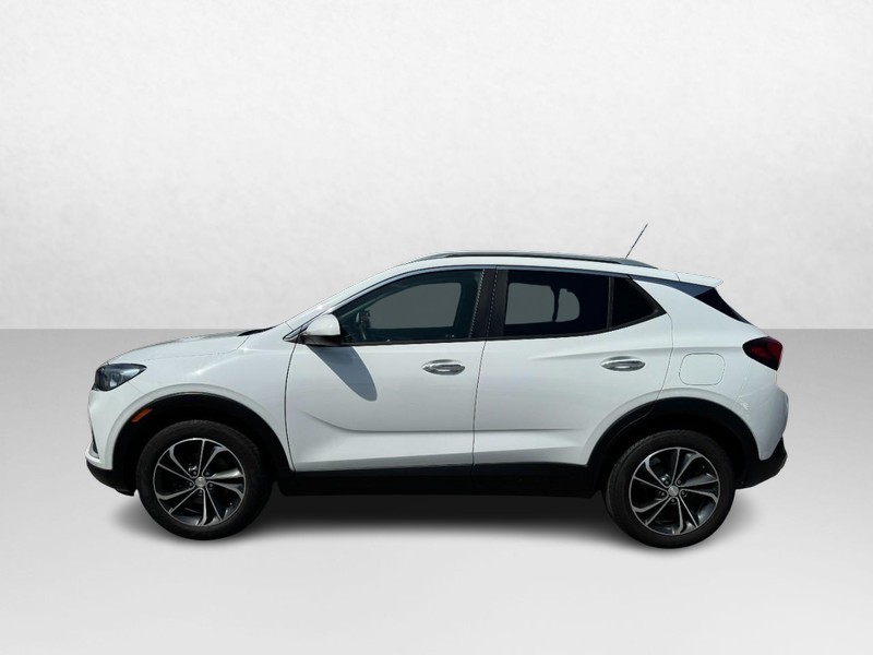 Buick Encore GX Vehicle Full-screen Gallery Image 08