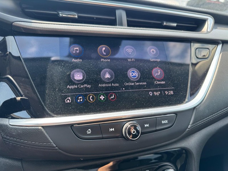 Buick Encore GX Vehicle Full-screen Gallery Image 23