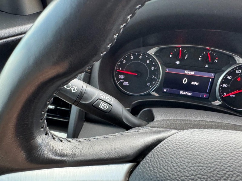 GMC Terrain Vehicle Full-screen Gallery Image 20