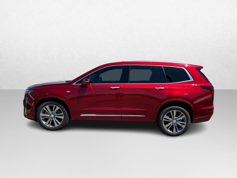 Cadillac XT6 Vehicle Full-screen Gallery Image 08