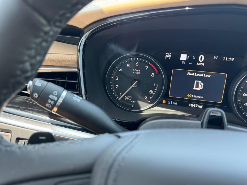 Cadillac XT6 Vehicle Full-screen Gallery Image 20