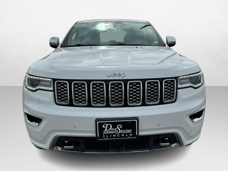 Jeep Grand Cherokee Vehicle Full-screen Gallery Image 02