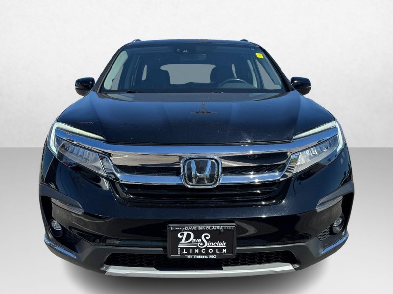 Honda Pilot Vehicle Full-screen Gallery Image 02