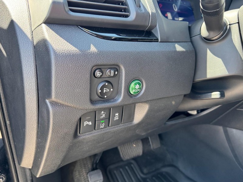 Honda Pilot Vehicle Full-screen Gallery Image 14