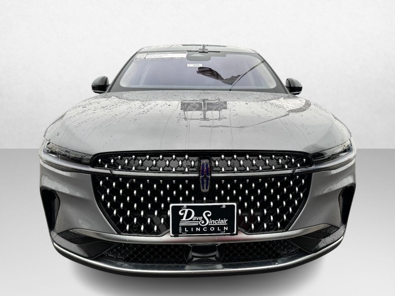 Lincoln Nautilus Vehicle Full-screen Gallery Image 02