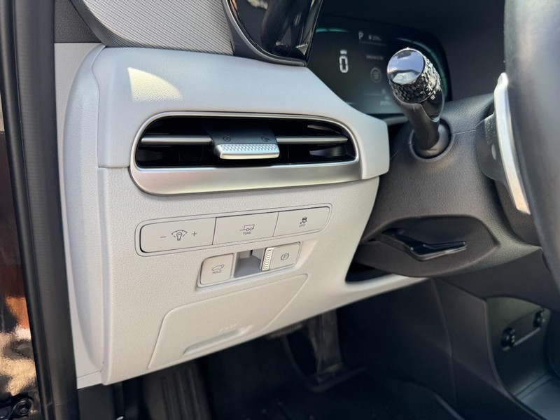 Hyundai Palisade Vehicle Full-screen Gallery Image 14