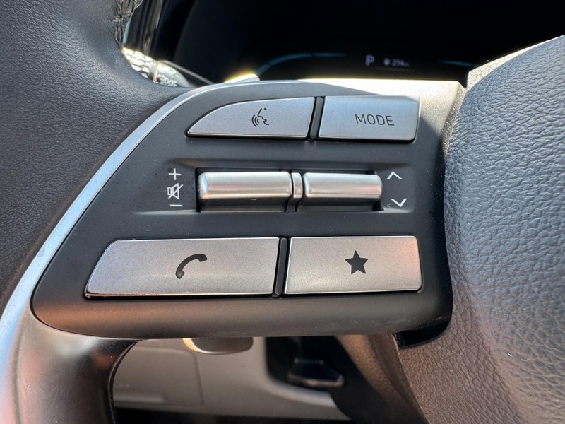 Hyundai Palisade Vehicle Full-screen Gallery Image 18