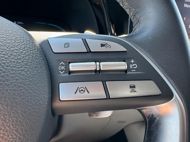 Hyundai Palisade Vehicle Full-screen Gallery Image 19