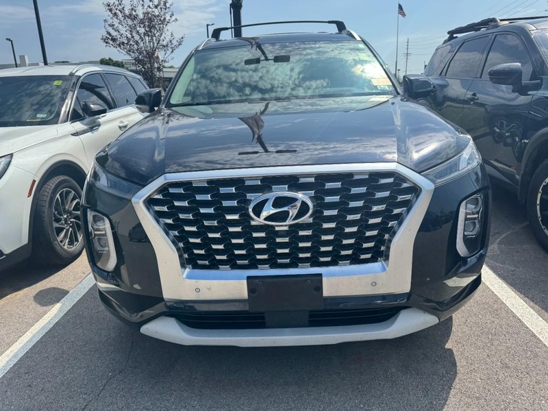 Hyundai Palisade Vehicle Full-screen Gallery Image 02
