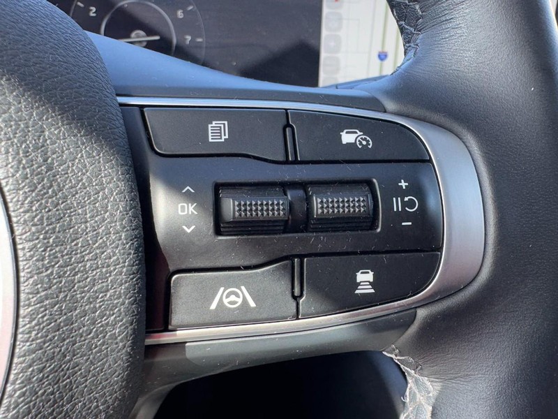Kia Sportage Vehicle Full-screen Gallery Image 19
