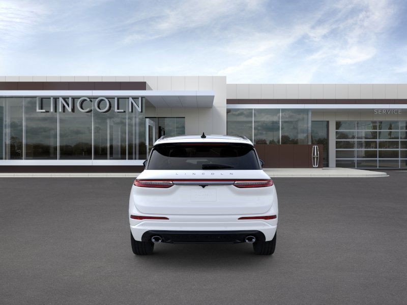Lincoln Corsair Vehicle Full-screen Gallery Image 05