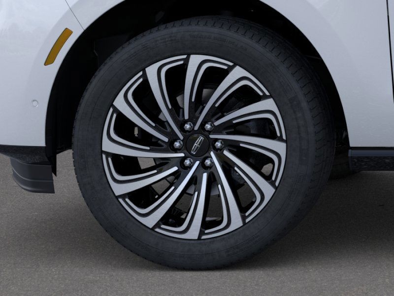 Lincoln Navigator L Vehicle Full-screen Gallery Image 19