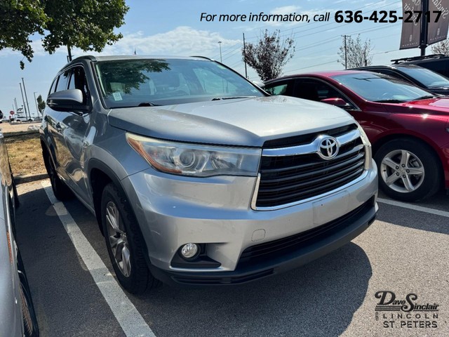 St. Peters MO 2015 Toyota Highlander more details - toyota highlander