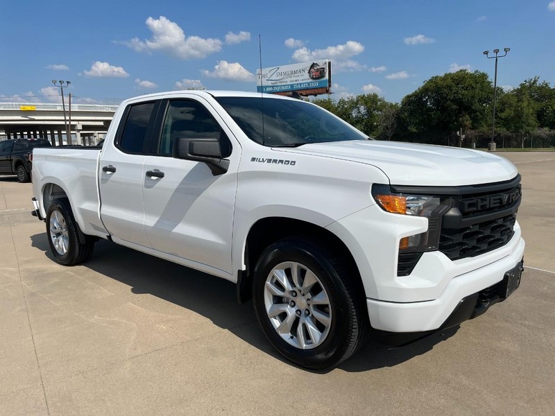 Chevrolet Silverado 1500 Vehicle Full-screen Gallery Image 8