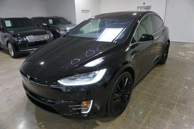 2020 Tesla Model X Long Range Plus's photo