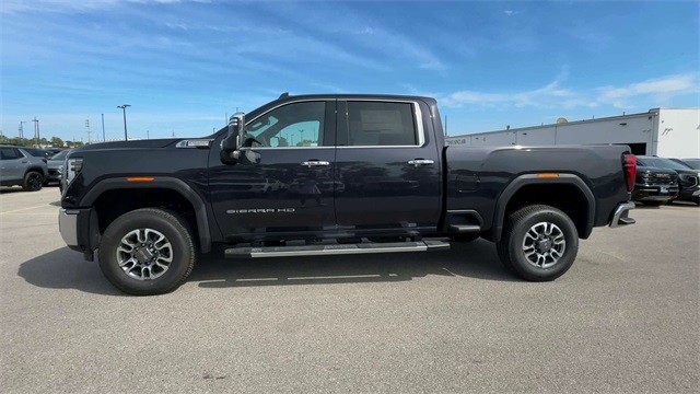 GMC Sierra 2500HD Vehicle Full-screen Gallery Image 05