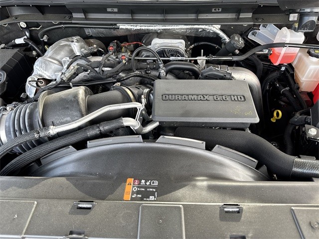 GMC Sierra 2500HD Vehicle Full-screen Gallery Image 26